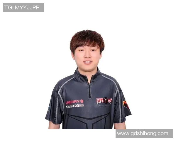 EDG在CSGO赛事中的意识争议引发热议玩家对战术理解的不同看法