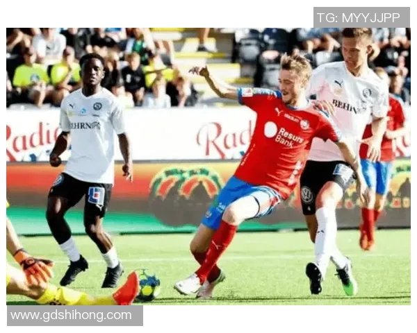 esports最新数据S15LOL赛事中RNG战队防守体系与和平精英战术的深度解析与对比