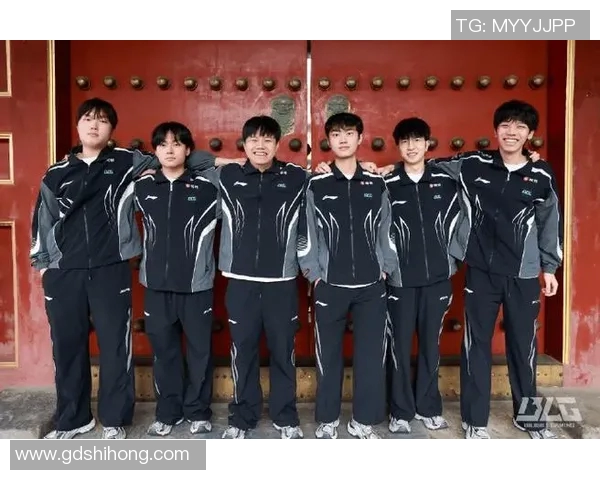 电竞新闻BLG战队在CSGO比赛中的意识争议引发热议分析与讨论 电竞新闻BLG战队在CSGO比赛中的意识争议引发热议分析与讨论