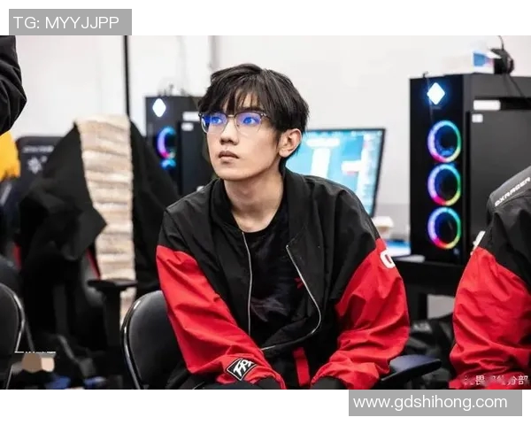 电竞新闻世界大师赛中FPX团队配合表现分析与战术解读 电竞新闻世界大师赛中FPX团队配合表现分析与战术解读